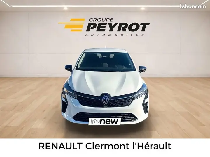 Renault Clio 2025 photo 2
