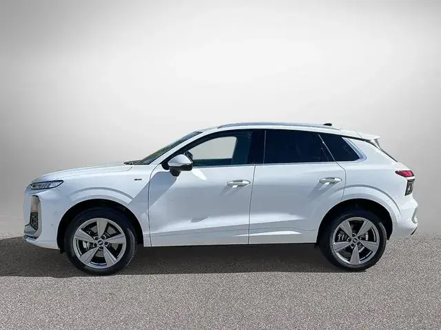 Audi Q3 2026 photo 2