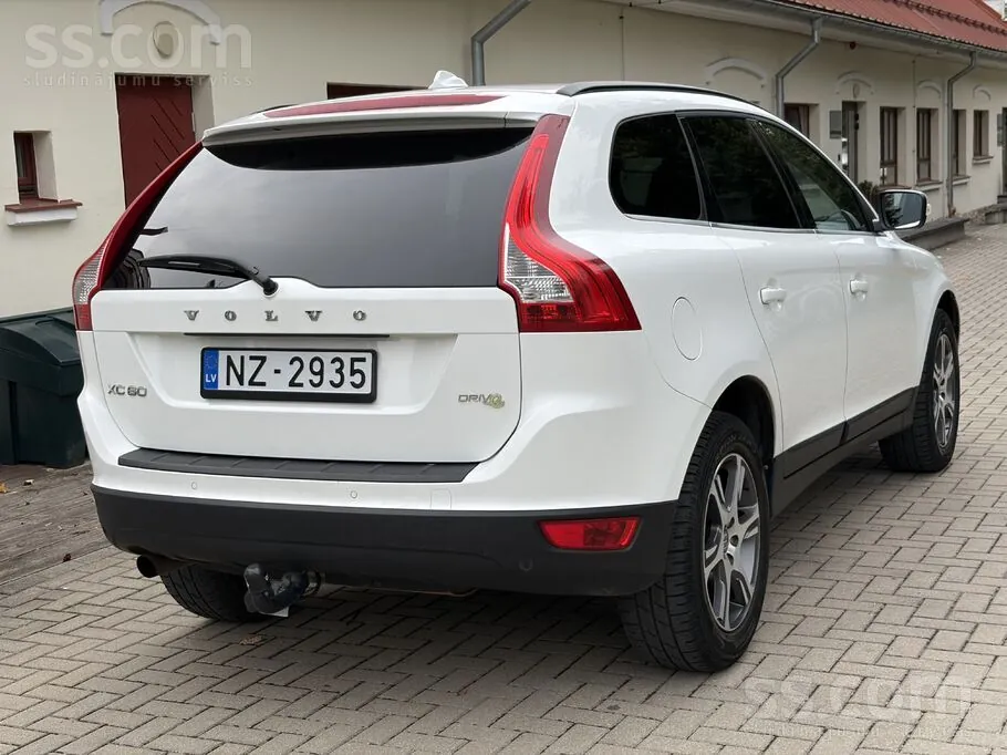 Volvo Xc60 2011 photo 3