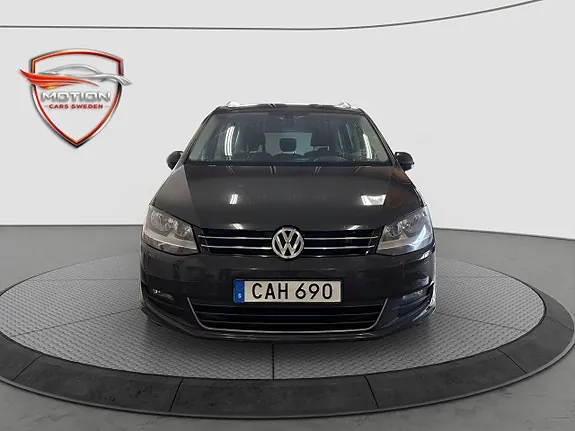 Volkswagen Sharan 2012 photo 2
