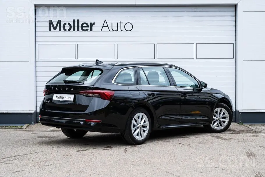 Skoda Octavia 2023 photo 4