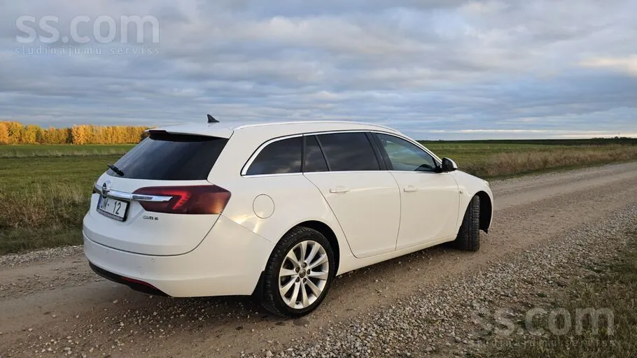 Opel Insignia 2013 photo 4