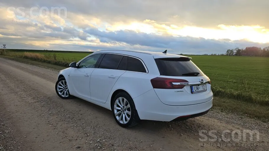 Opel Insignia 2013 photo 3