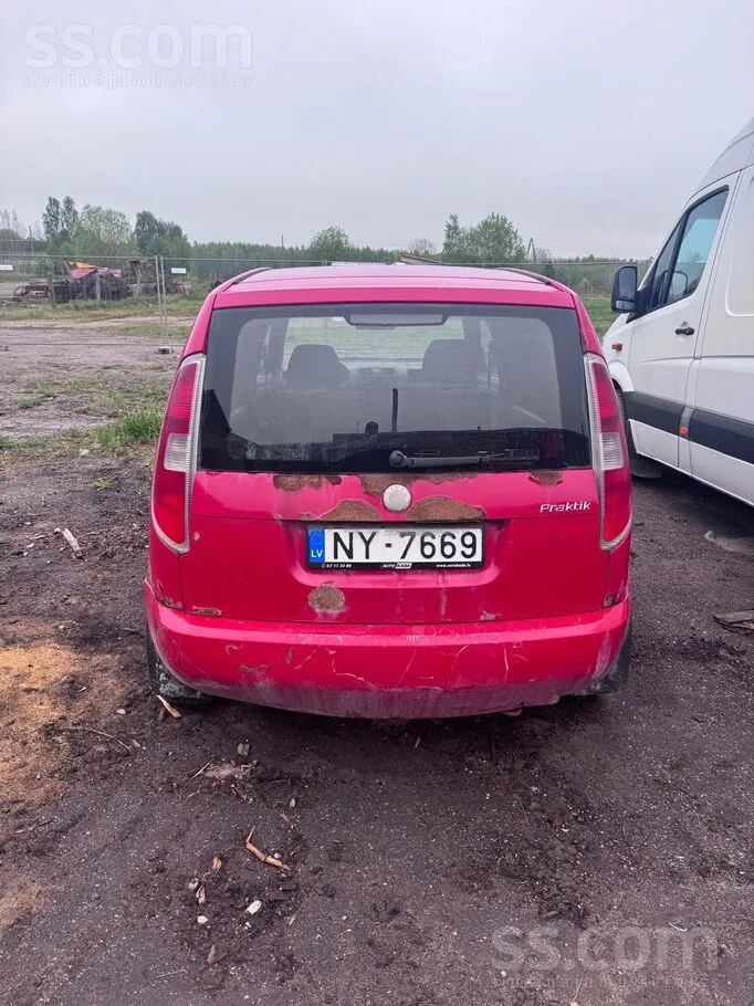 Skoda Praktik 2008 photo 2