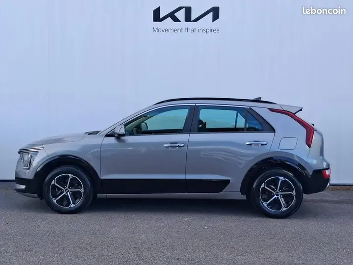 Kia Niro 2023 photo 2
