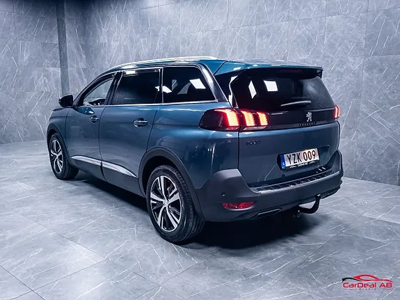 Peugeot 5008 2017 photo 5