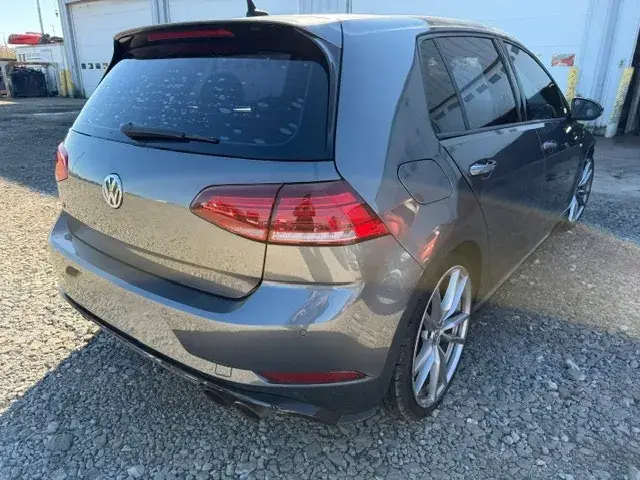 Volkswagen Golf R 2018 photo 3