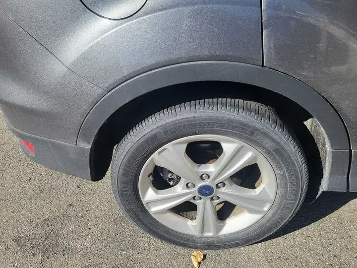 Ford Escape 2014 photo 4