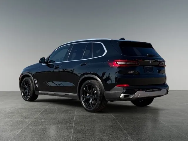 BMW X5 2021 photo 2