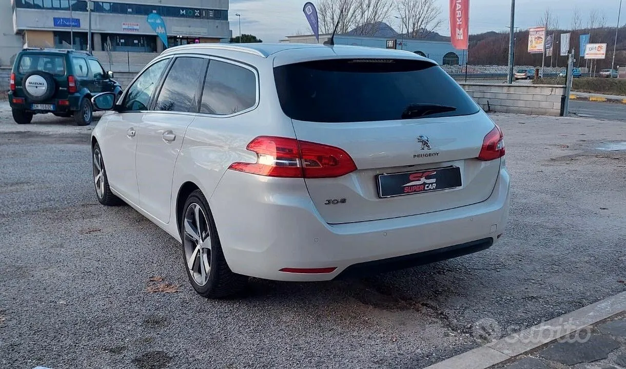Peugeot 308 2019 photo 3
