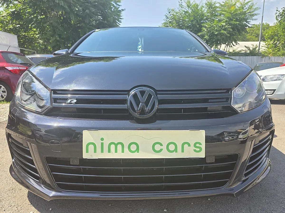 Volkswagen Golf 2010 photo 4