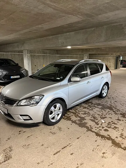 Kia Ceed 2012 photo 2