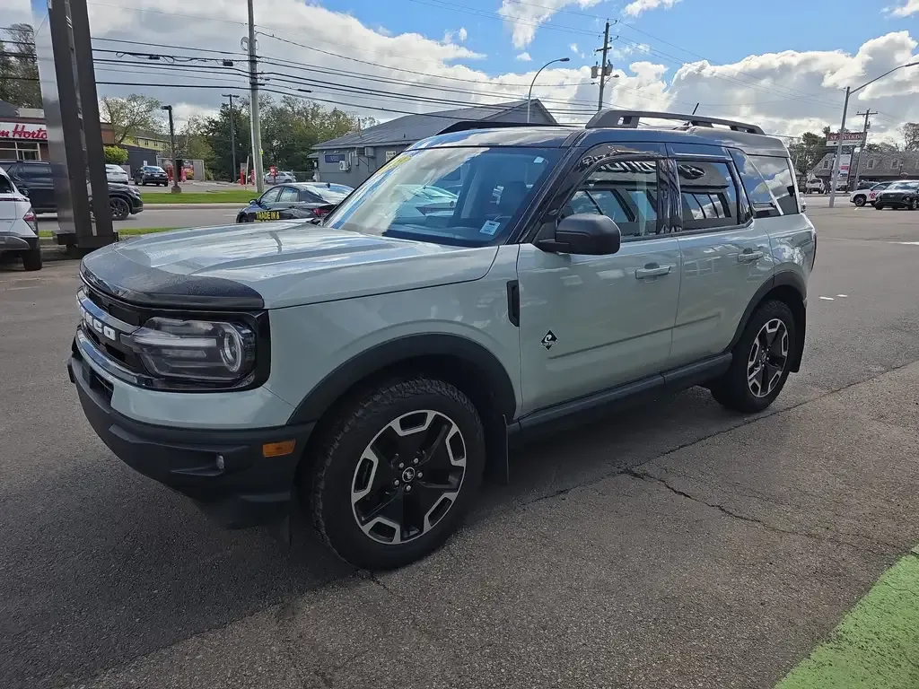Ford Bronco Sport 2023 photo 3
