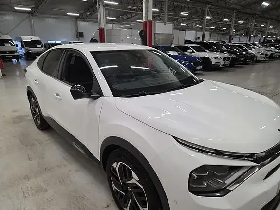 Citroen C4 2023 photo 3