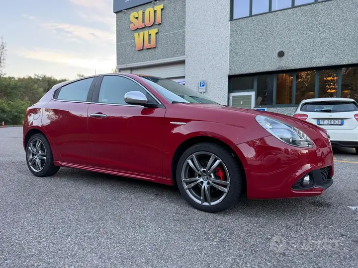 Alfa Romeo Giulietta 2016 photo 5