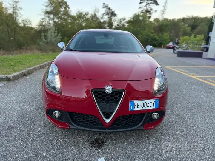 Alfa Romeo Giulietta 2016 photo 4