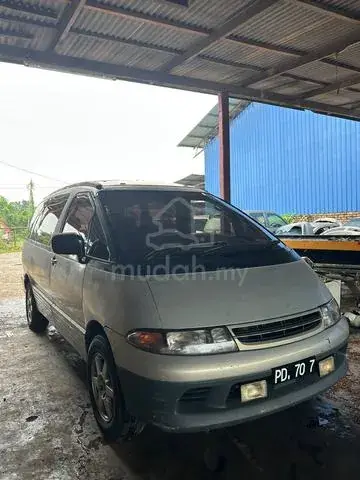 Toyota Estima