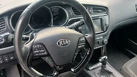 Kia Ceed 2015 photo 5