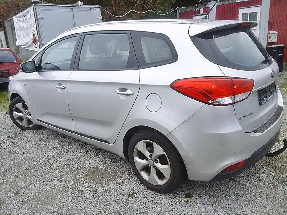Kia Carens