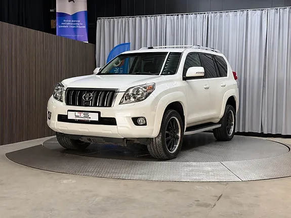 Toyota Land Cruiser 2012 photo 5