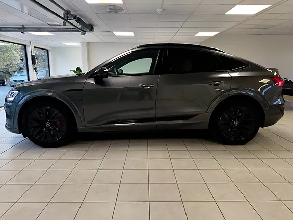 Audi Q8 E-Tron 2024 photo 2