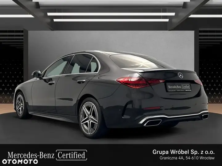 Mercedes-Benz C-Class 2025 photo 3