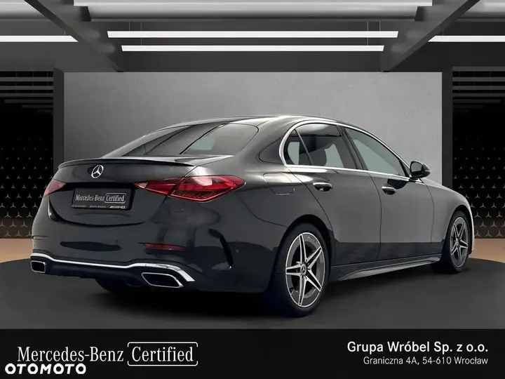 Mercedes-Benz C-Class 2025 photo 5