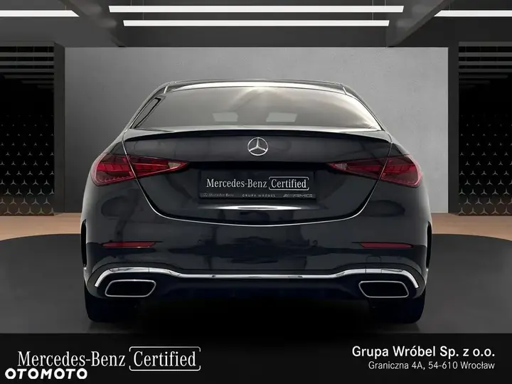 Mercedes-Benz C-Class 2025 photo 4