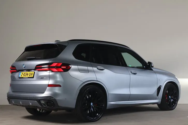 BMW X5 2024 photo 2