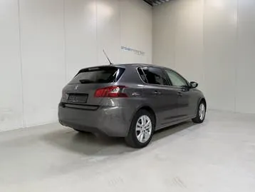 Peugeot 308 2018 photo 3