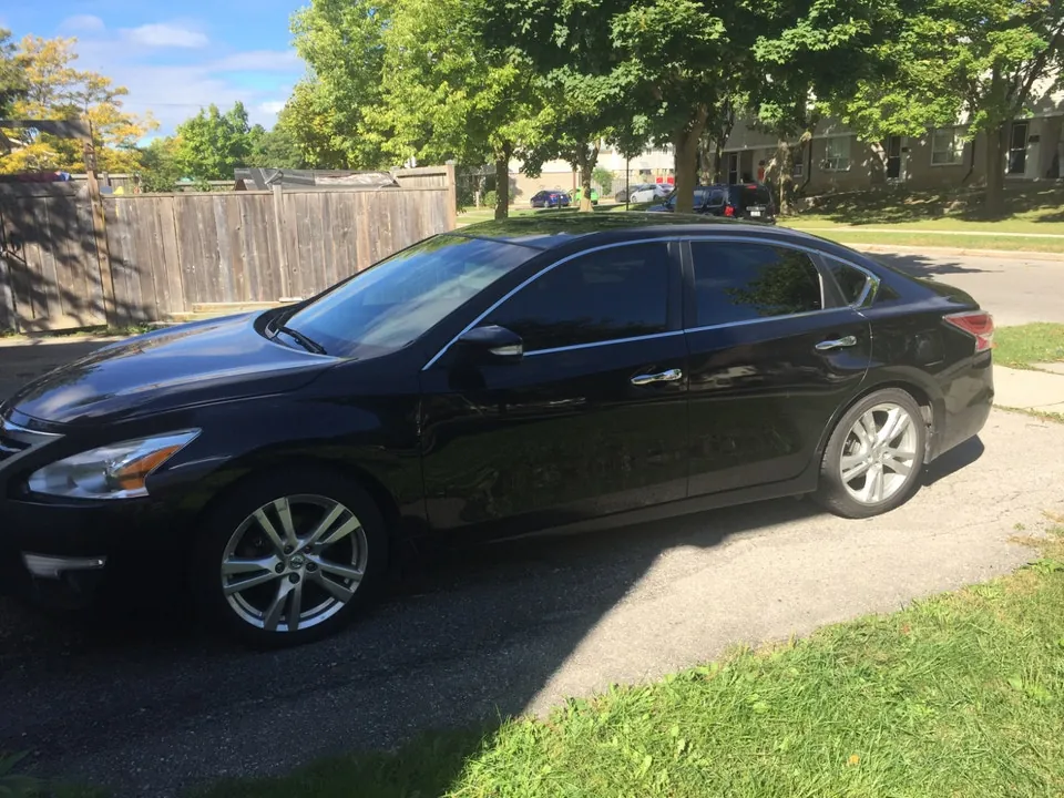 Nissan Altima 2015 photo 2