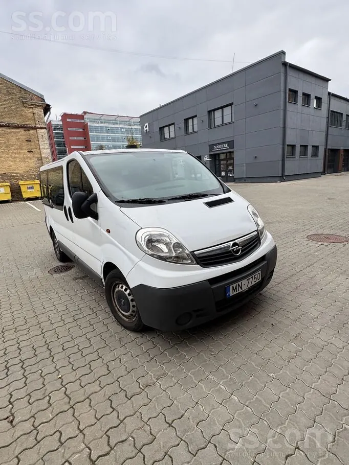Opel Vivaro 2007 photo 3