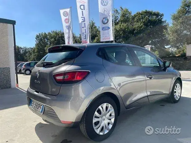 Renault Clio 2015 photo 3