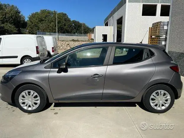 Renault Clio 2015 photo 5