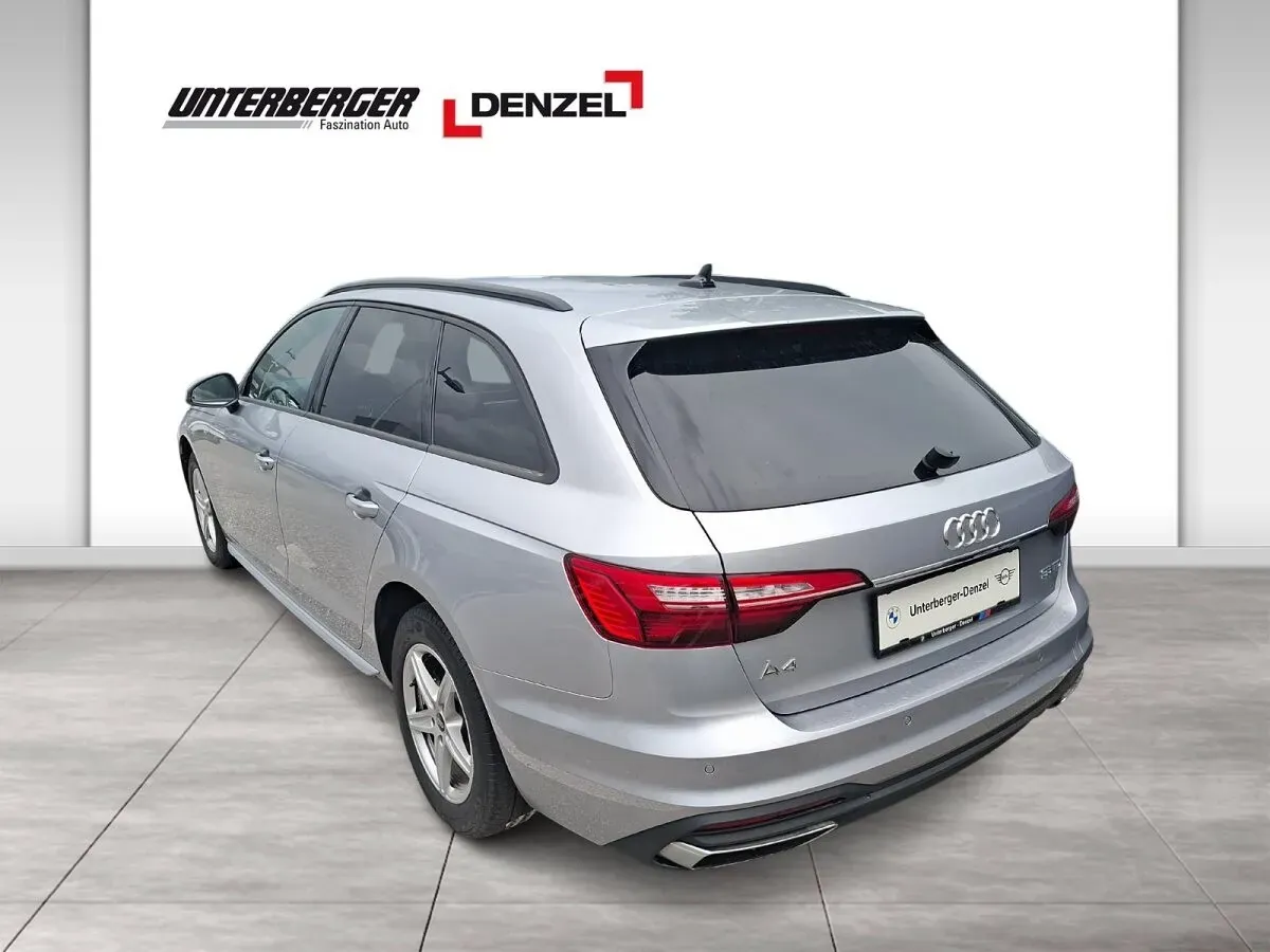 Audi A4 2022 photo 3