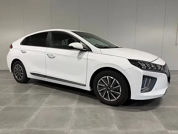 Hyundai Ioniq 2022 photo 3