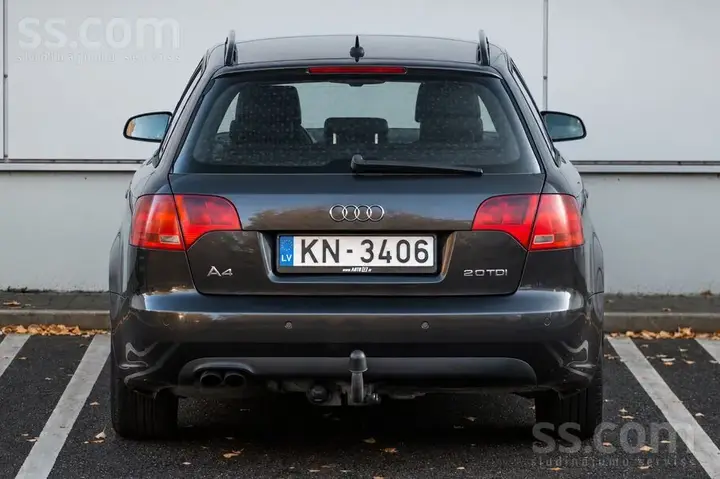 Audi A4 2008 photo 5