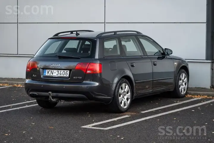 Audi A4 2008 photo 4