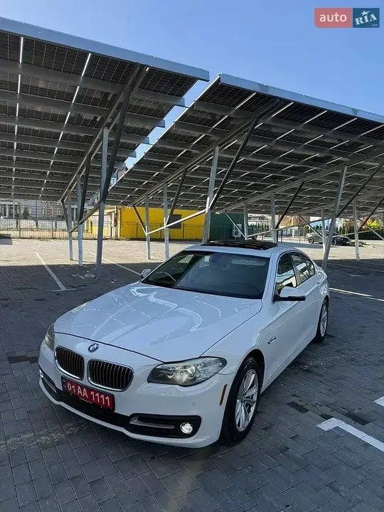 BMW 5 Series 2014 photo 4