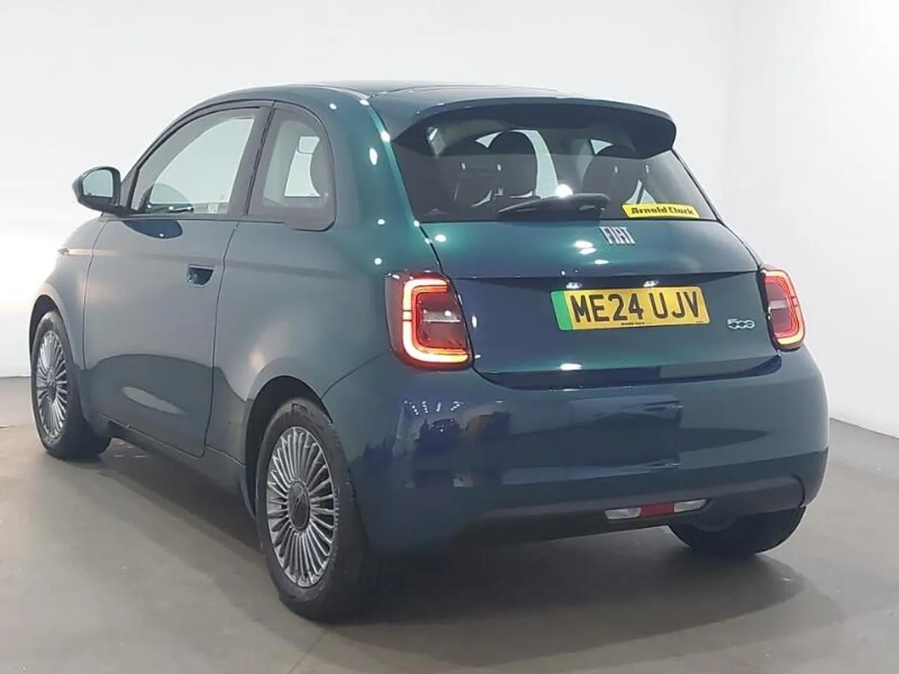 Fiat 500E 2024 photo 2