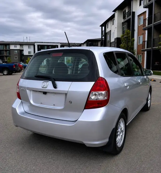 Honda Fit 2007 photo 2