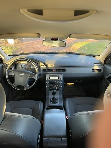 Volvo V70 2009 photo 3