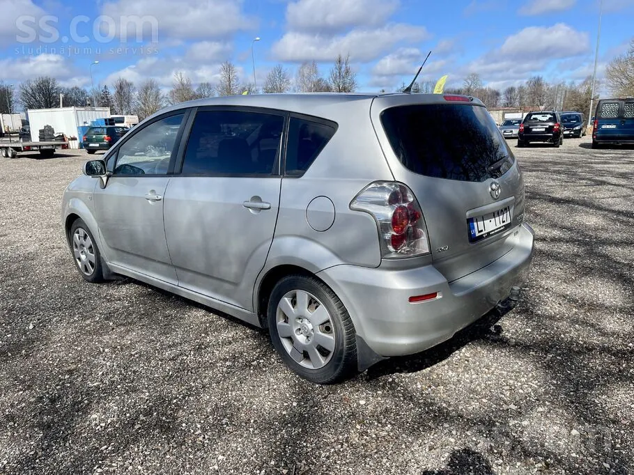 Toyota Corolla Verso 2007 photo 2