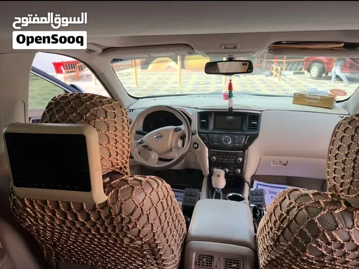 Nissan Pathfinder 2014 photo 2