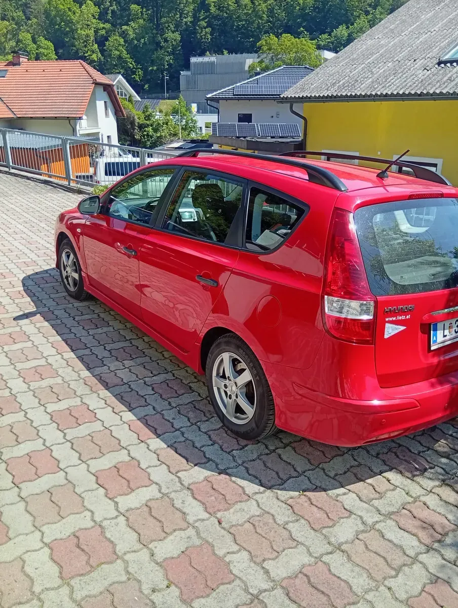 Hyundai I30 2011 photo 2
