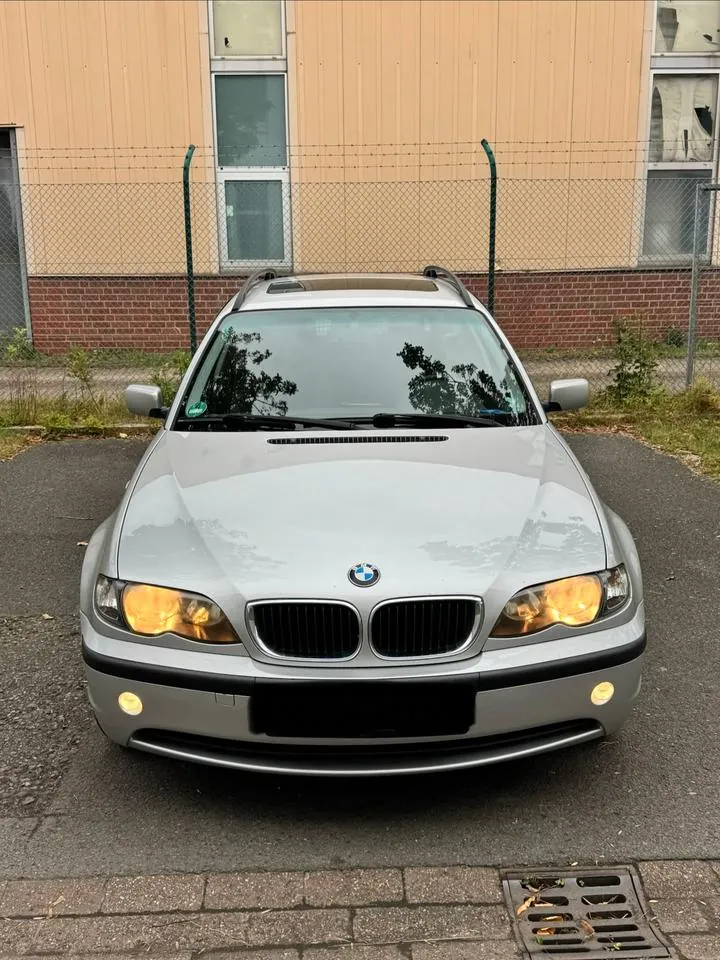BMW 320D