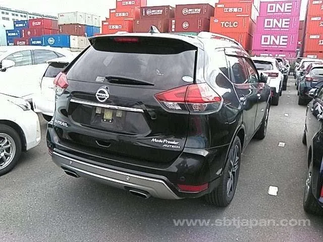 Nissan Xtrail 2018 photo 4