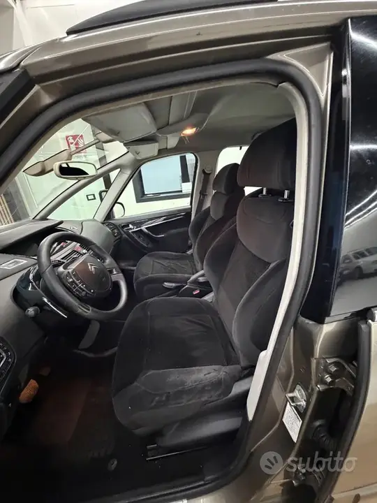 Citroen C4 Grand Picasso 2008 photo 5