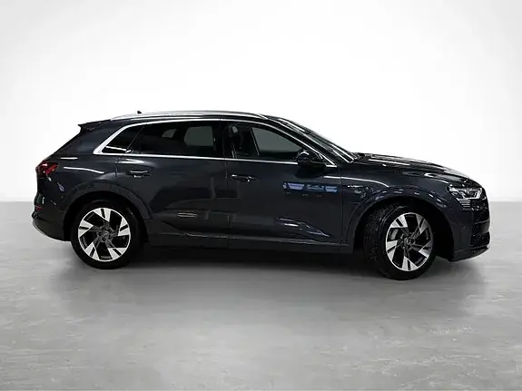 Audi E-Tron 2020 photo 5