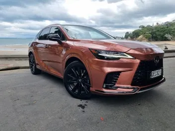 Lexus Rx 500H 2023 photo 2